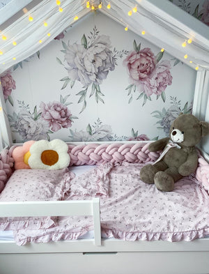 Boho floral wallpaper