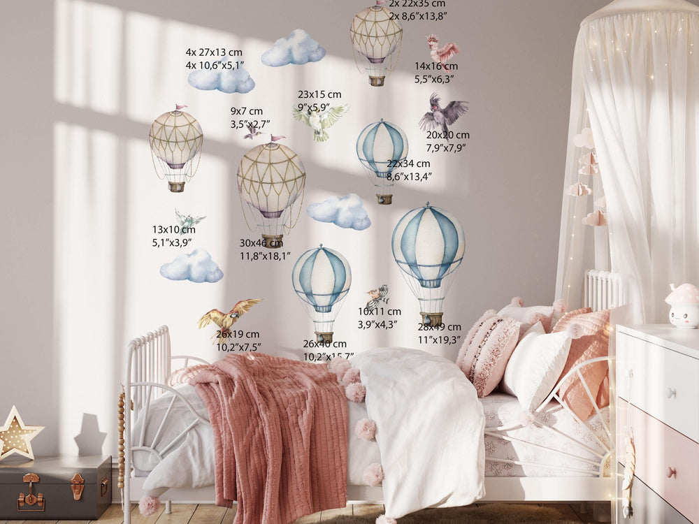 Wandtattoos mit Heißluftballons, Wolken und Papageien