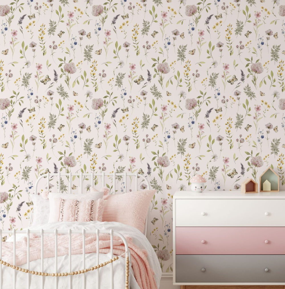 Delicate watercolor flowers wallpaper by Igibee
