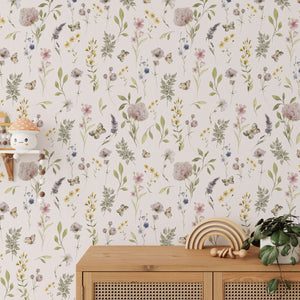 Delicate watercolor flowers wallpaper detail by Igibee