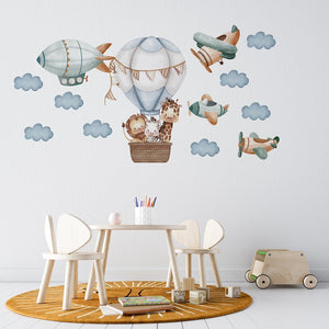Little  Animals conquer the skies! - a set of wall stickers for children