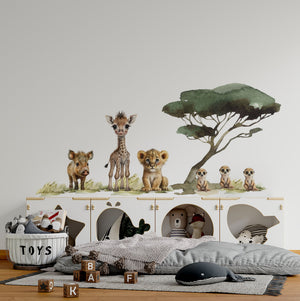 Sweet Lion Set safari wall stickers – baby lion, giraffe 56cm, warthog and meerkats with 87cm tree, gentle peel and stick nursery decor by Igibee